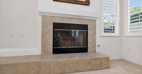380 Lyman Cir, Sacramento, CA 95835 Photo