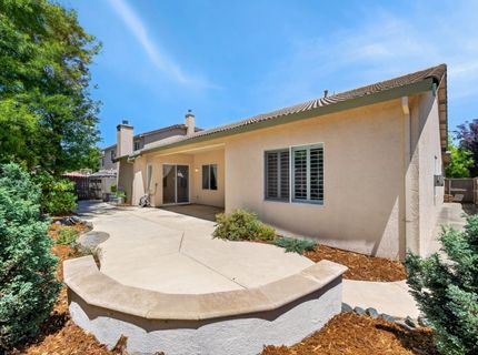 380 Lyman Cir, Sacramento, CA 95835 Photo