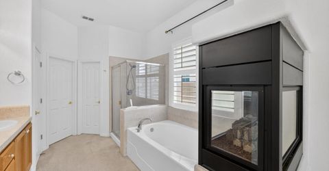 380 Lyman Cir, Sacramento, CA 95835 Photo