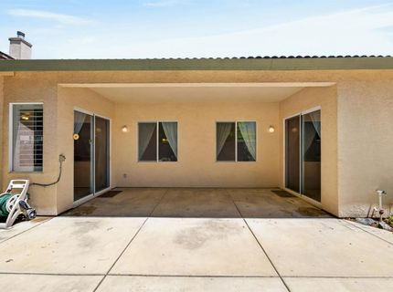 380 Lyman Cir, Sacramento, CA 95835 Photo