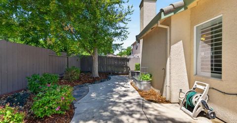 380 Lyman Cir, Sacramento, CA 95835 Photo