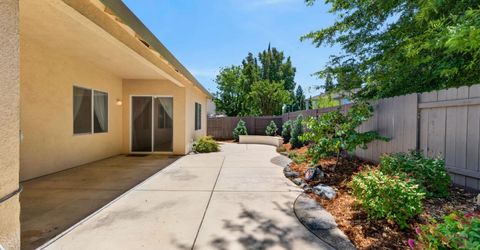 380 Lyman Cir, Sacramento, CA 95835 Photo