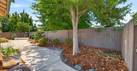 380 Lyman Cir, Sacramento, CA 95835 Photo