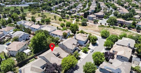 380 Lyman Cir, Sacramento, CA 95835 Photo