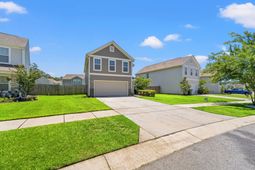 440 Thoroughbred Drive photo 4