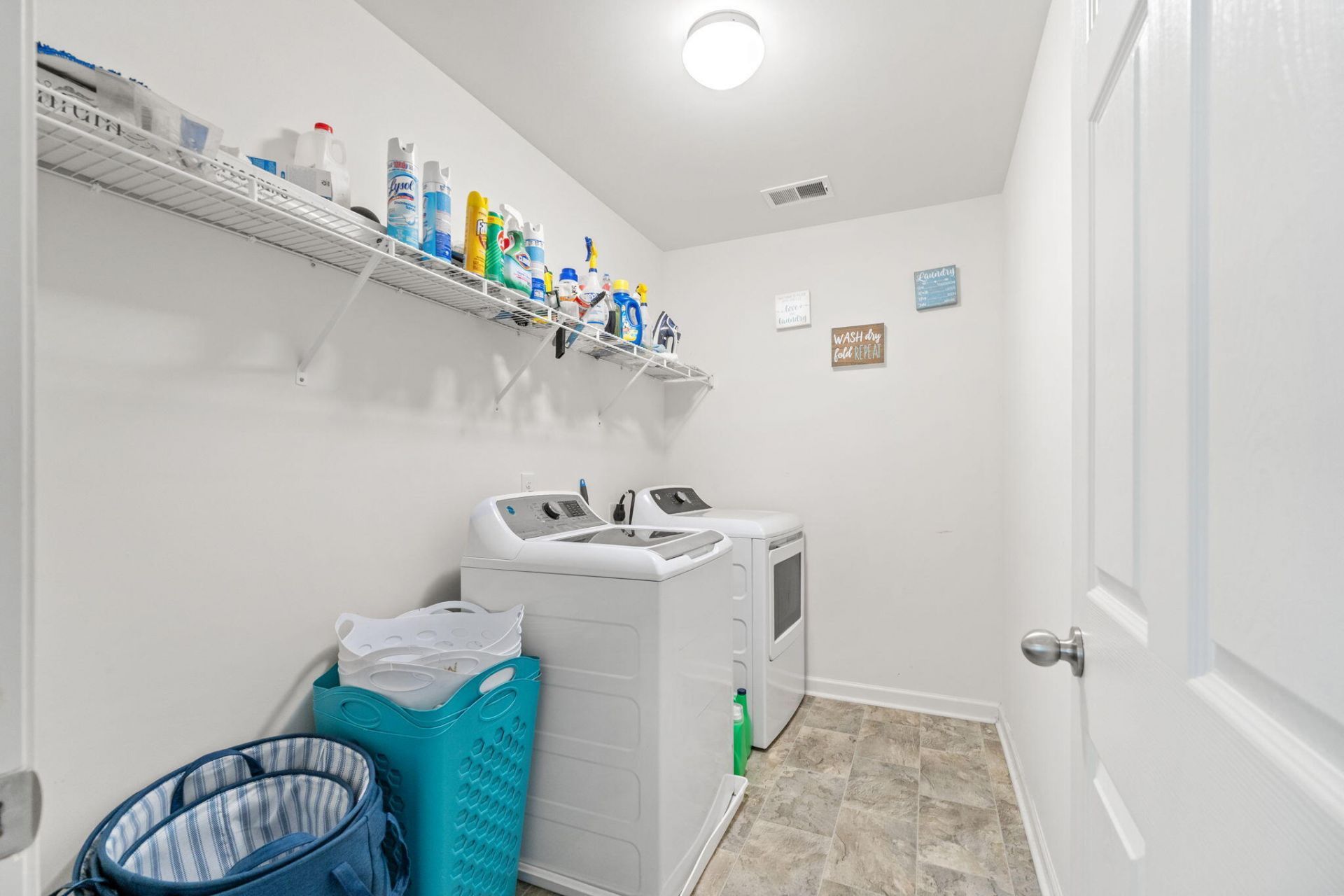 440 Thoroughbred Drive Photo 30