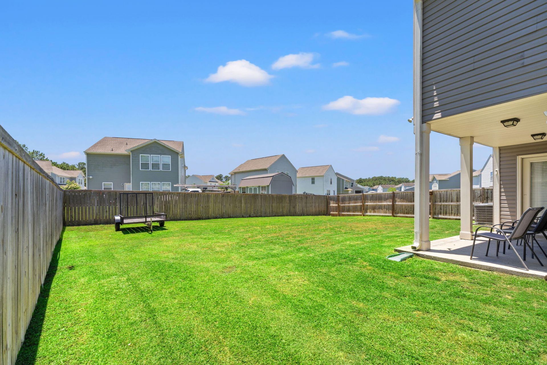 440 Thoroughbred Drive Photo 34