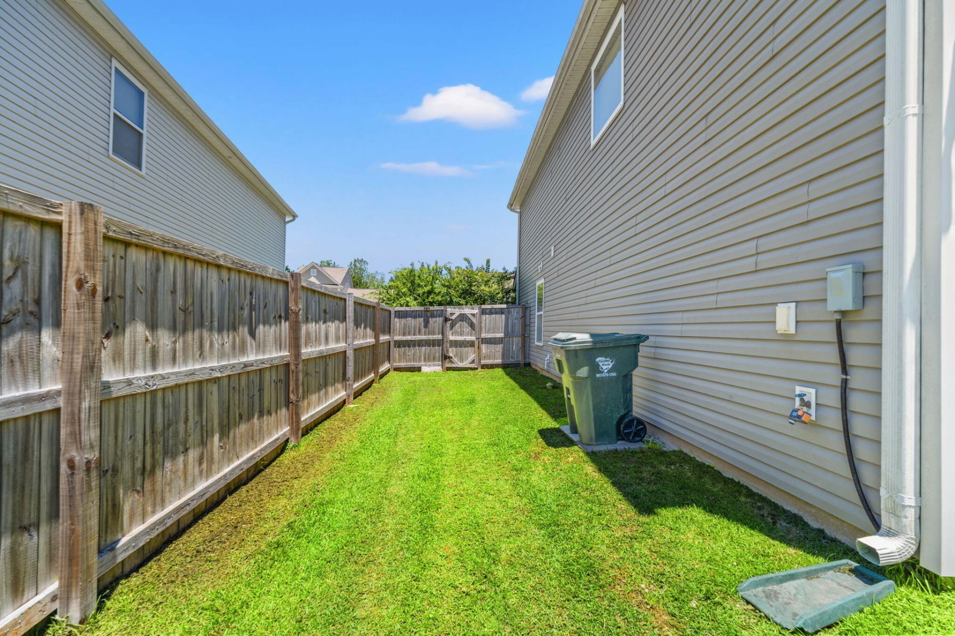 440 Thoroughbred Drive Photo 36