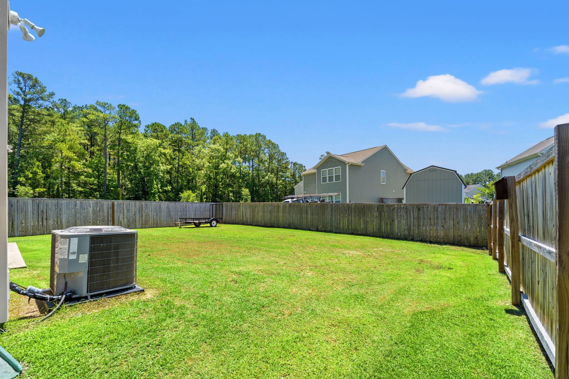 440 Thoroughbred Drive Photo 37
