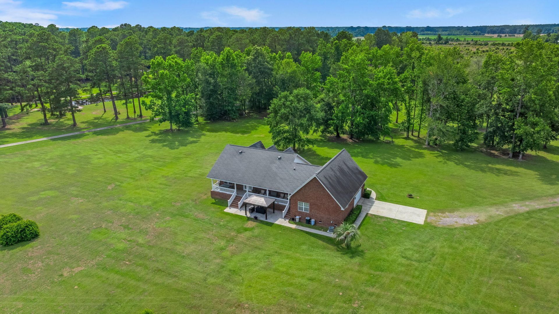 1192 N Highway 15 Photo 12