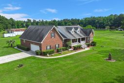 1192 N Highway 15 photo 4