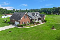 1192 N Highway 15 photo 4