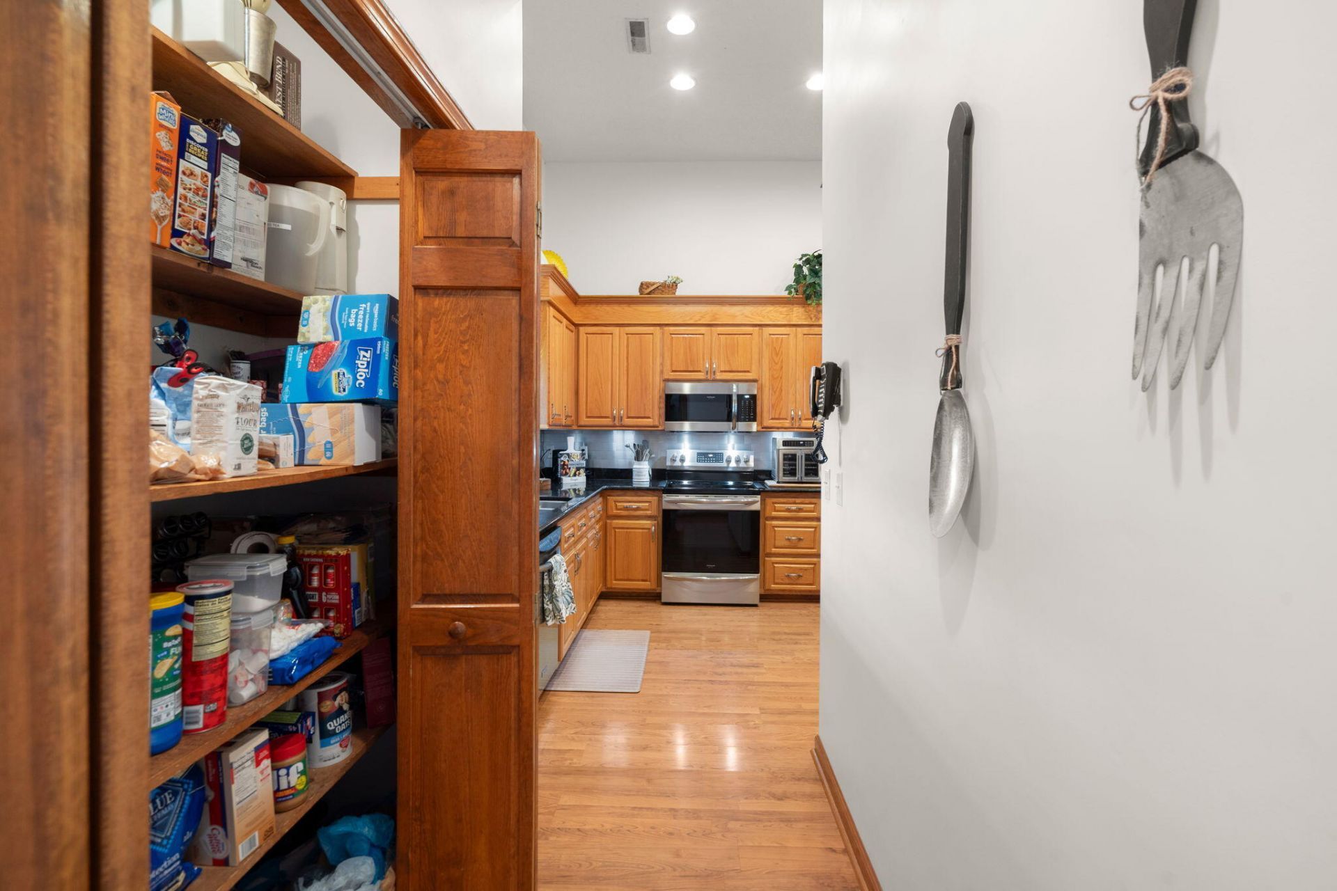 1192 N Highway 15 Photo 40