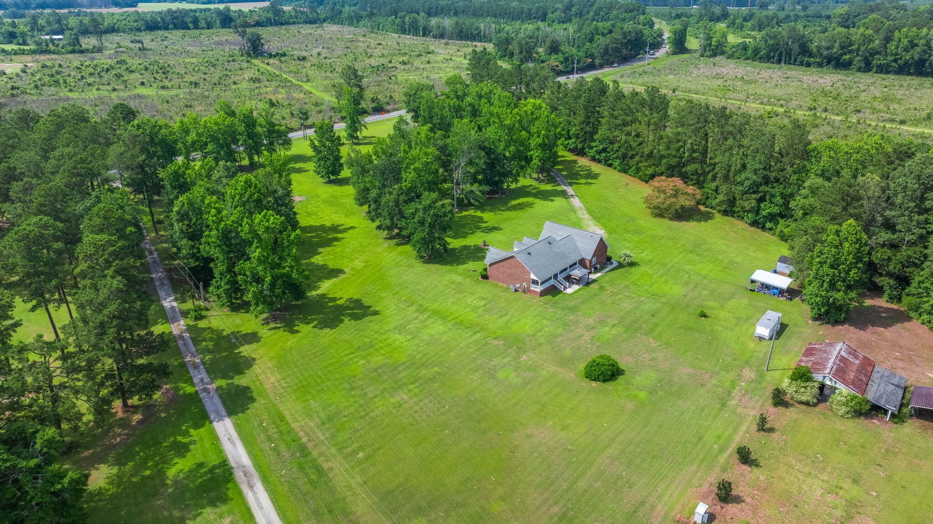 1192 N Highway 15 Photo 49
