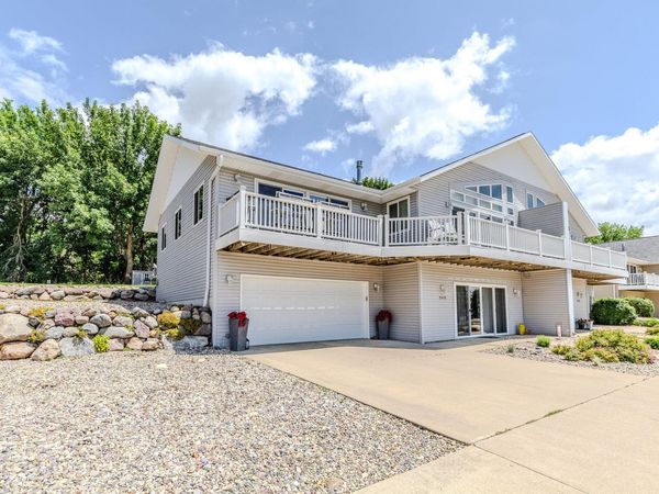 15410 250th Ave, Spirit Lake, IA 51360