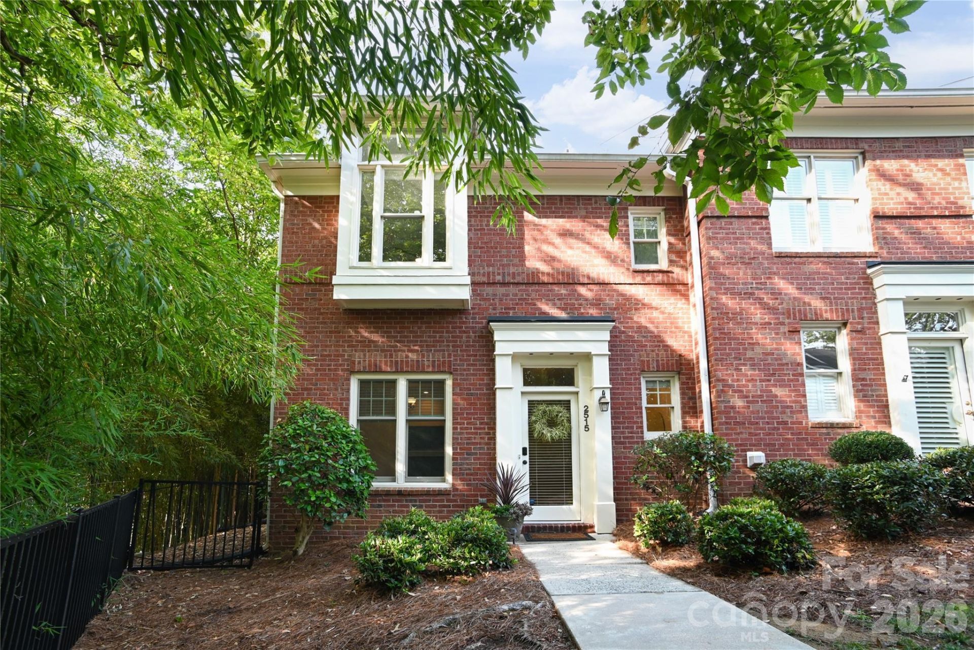 2515 Dilworth Heights Lane, Charlotte, NC 28209 Main Photo