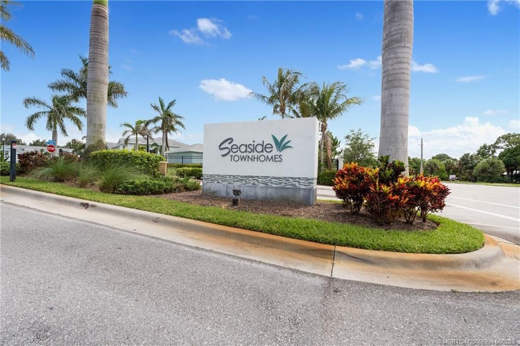 351 SE Angler Drive, Stuart, FL 34994 Photo