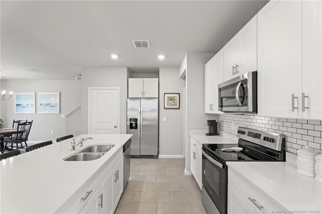 351 SE Angler Drive, Stuart, FL 34994 Photo