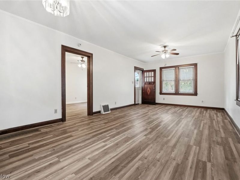 4116 W 161st Street , Cleveland, OH 44135 Photo 8