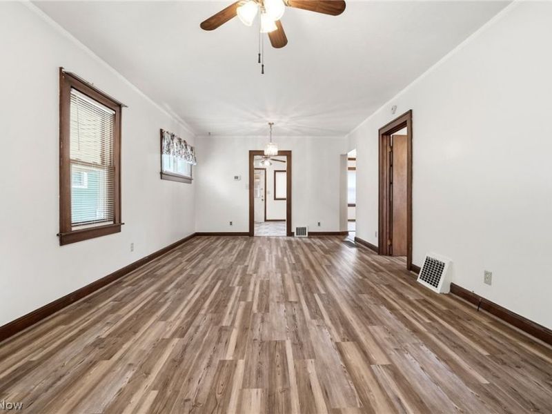 4116 W 161st Street , Cleveland, OH 44135 Photo 9