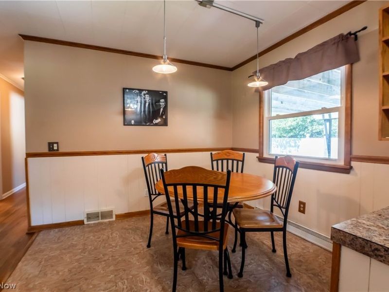 11255 Eleanor Avenue NE, Hartville, OH 44632 Photo 19