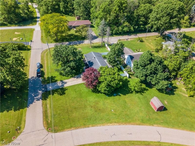 11255 Eleanor Avenue NE, Hartville, OH 44632 Photo 30