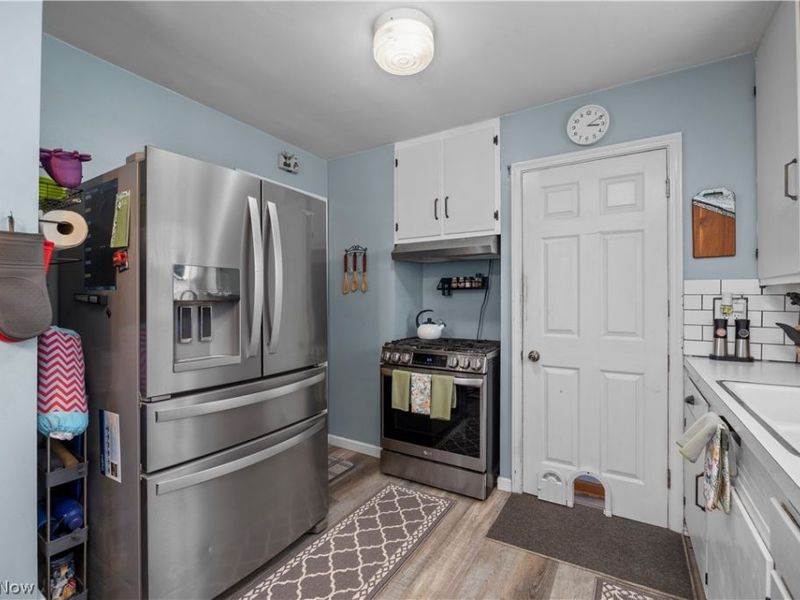 3419 Maplecrest Avenue , Parma, OH 44134 Photo 5