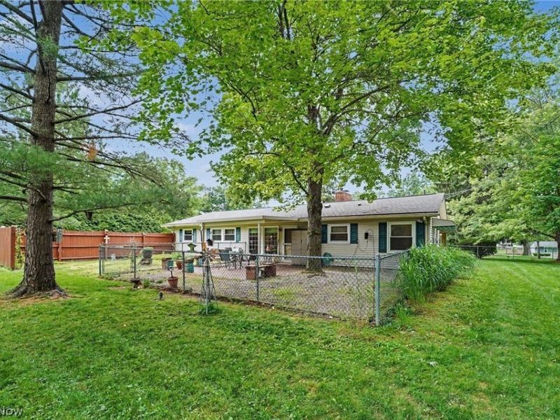 693 Woodbrook Road , Cuyahoga Falls, OH 44223 Photo 27