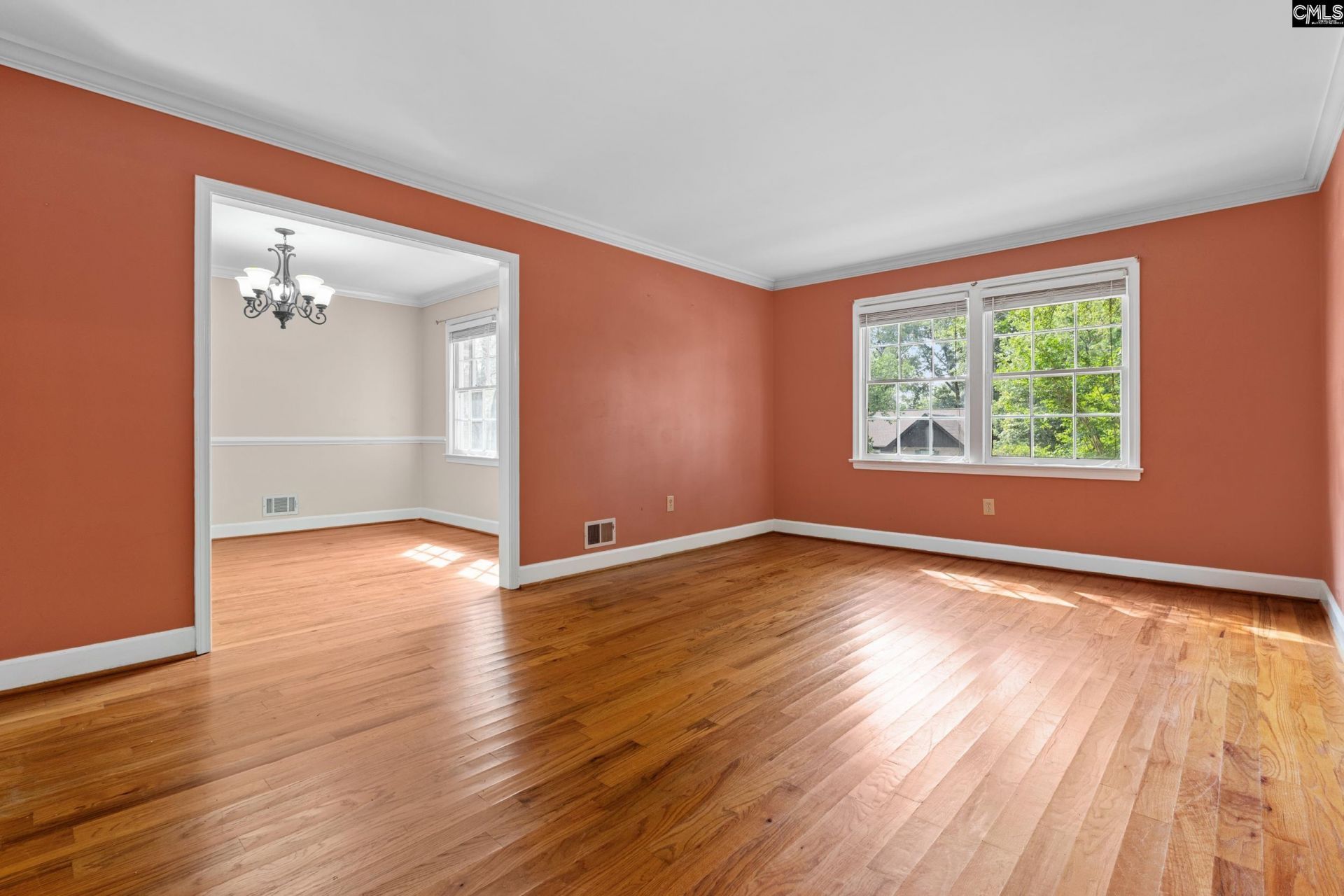 3525 Greenway Drive  Photo 8
