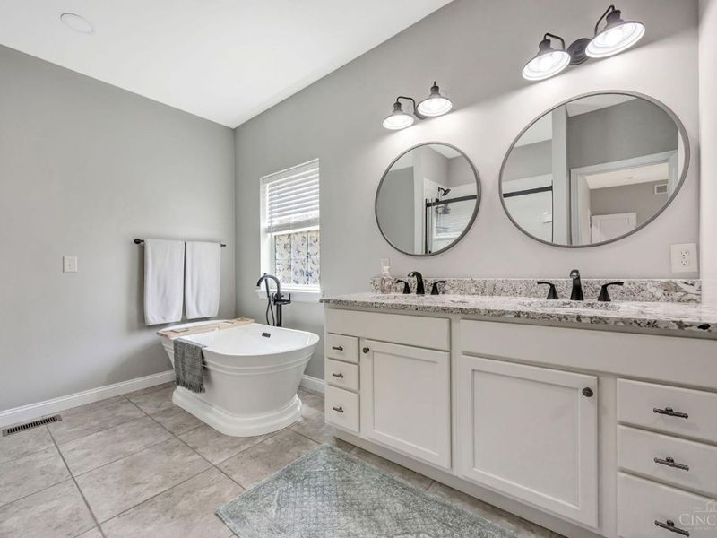 1558 Charity Path, Oxford, OH 45056 Photo 13