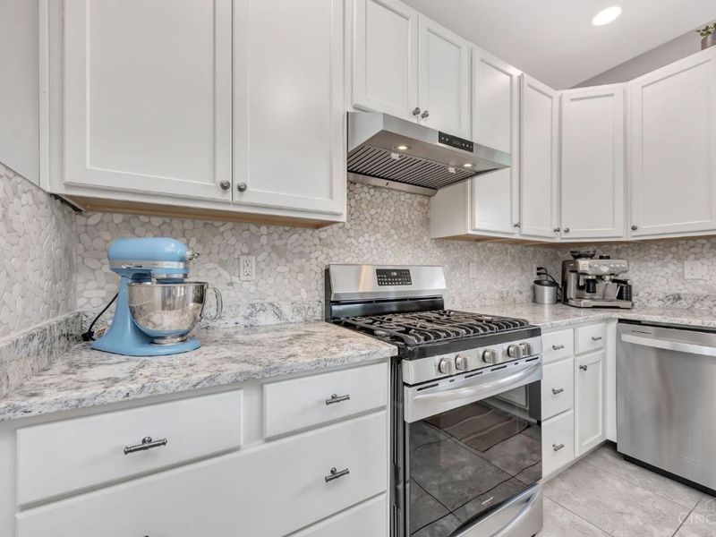 1558 Charity Path, Oxford, OH 45056 Photo 7