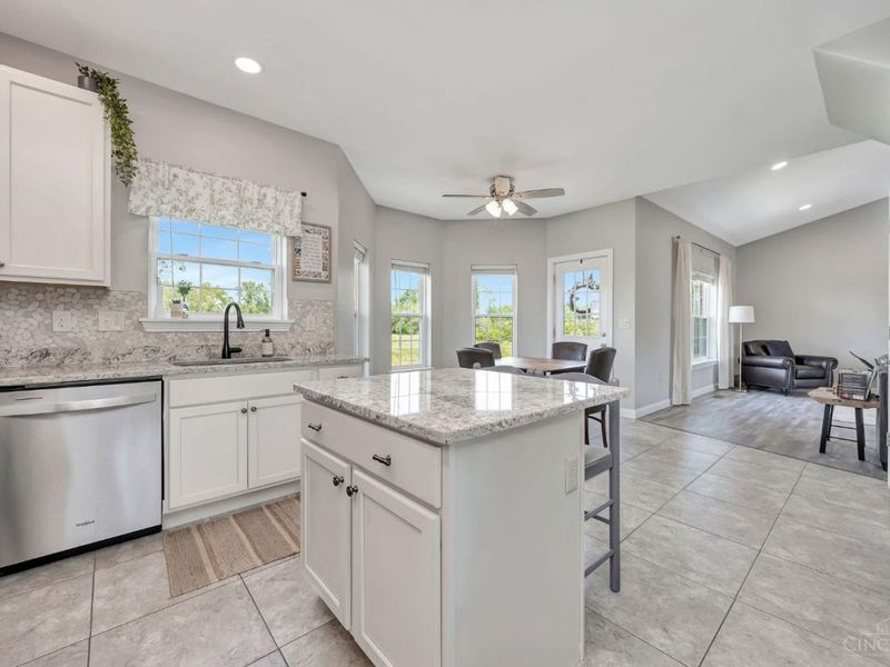 1558 Charity Path, Oxford, OH 45056 Photo 8