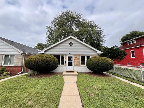 310 155th Place , Calumet City, IL 60409