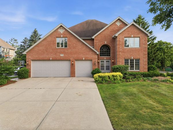 2501 Muirfield Court , St. Charles, IL 60174