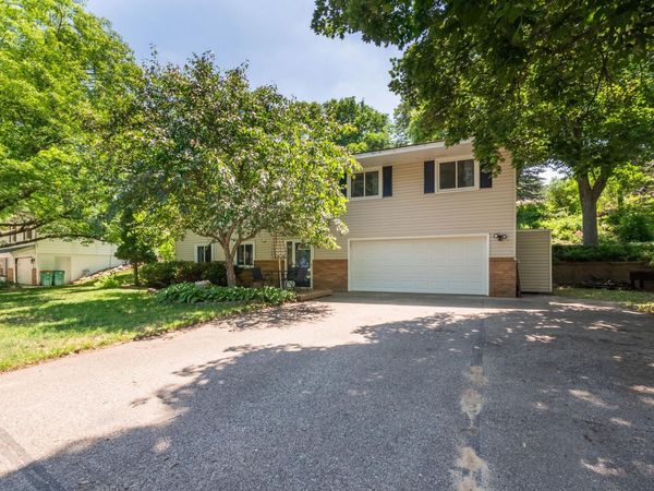 12905 Viking Drive, Burnsville, MN 55337