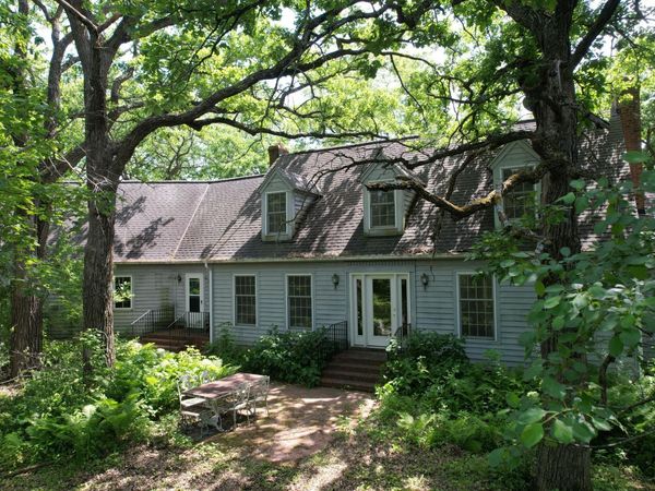 16220 Hayes Avenue, Carver, MN 55315