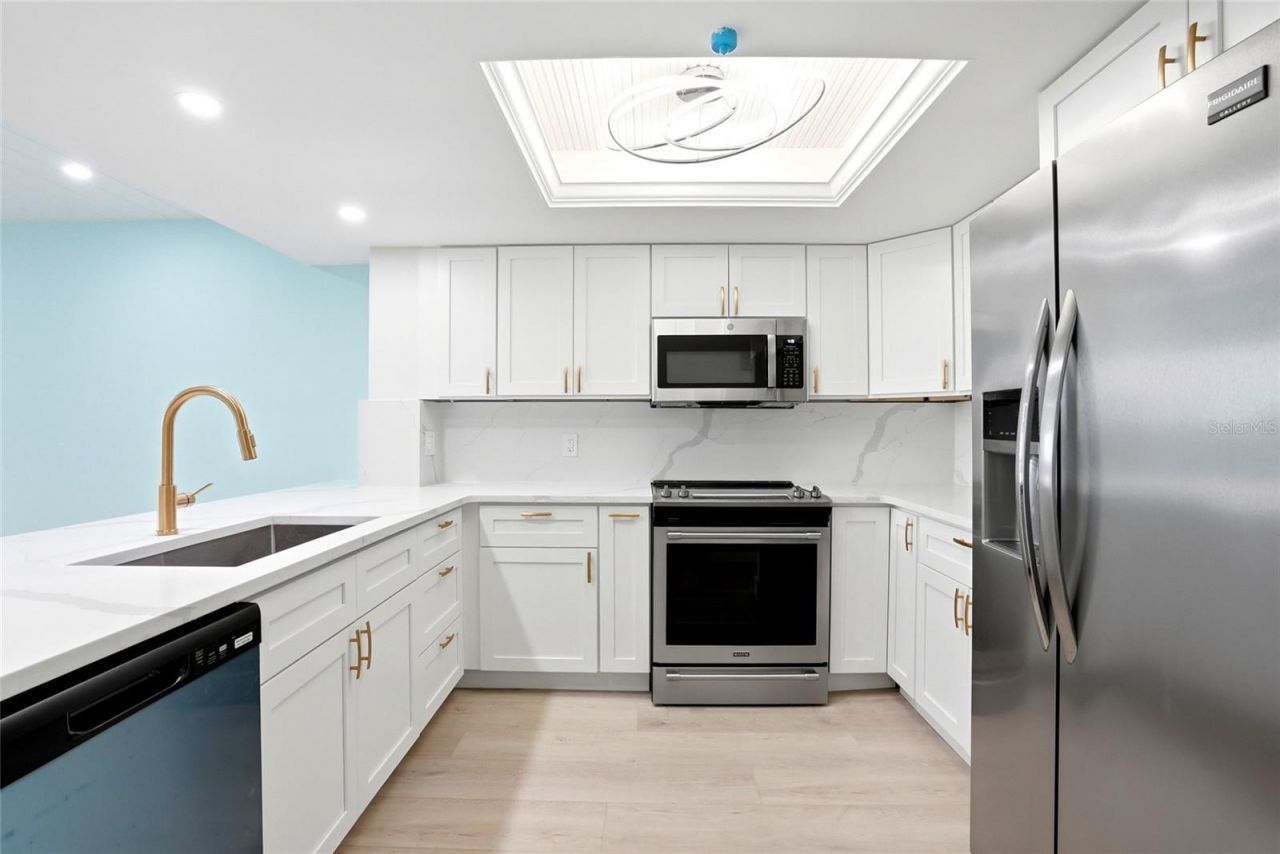 6035 Sea Ranch Drive , Unit 902, Hudson, FL 34667 Photo