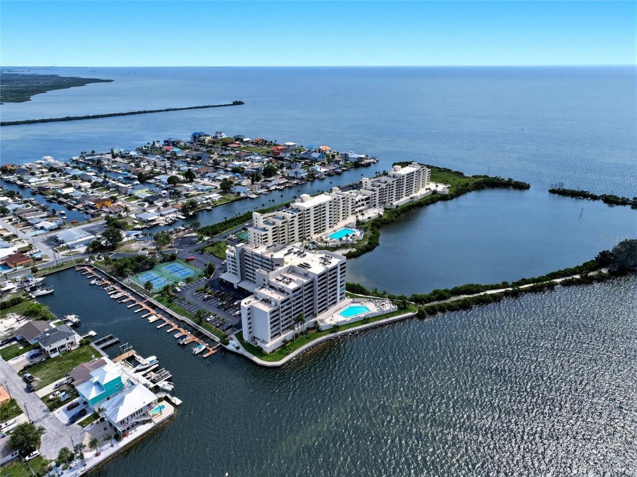 6035 Sea Ranch Drive , Unit 902, Hudson, FL 34667 Photo