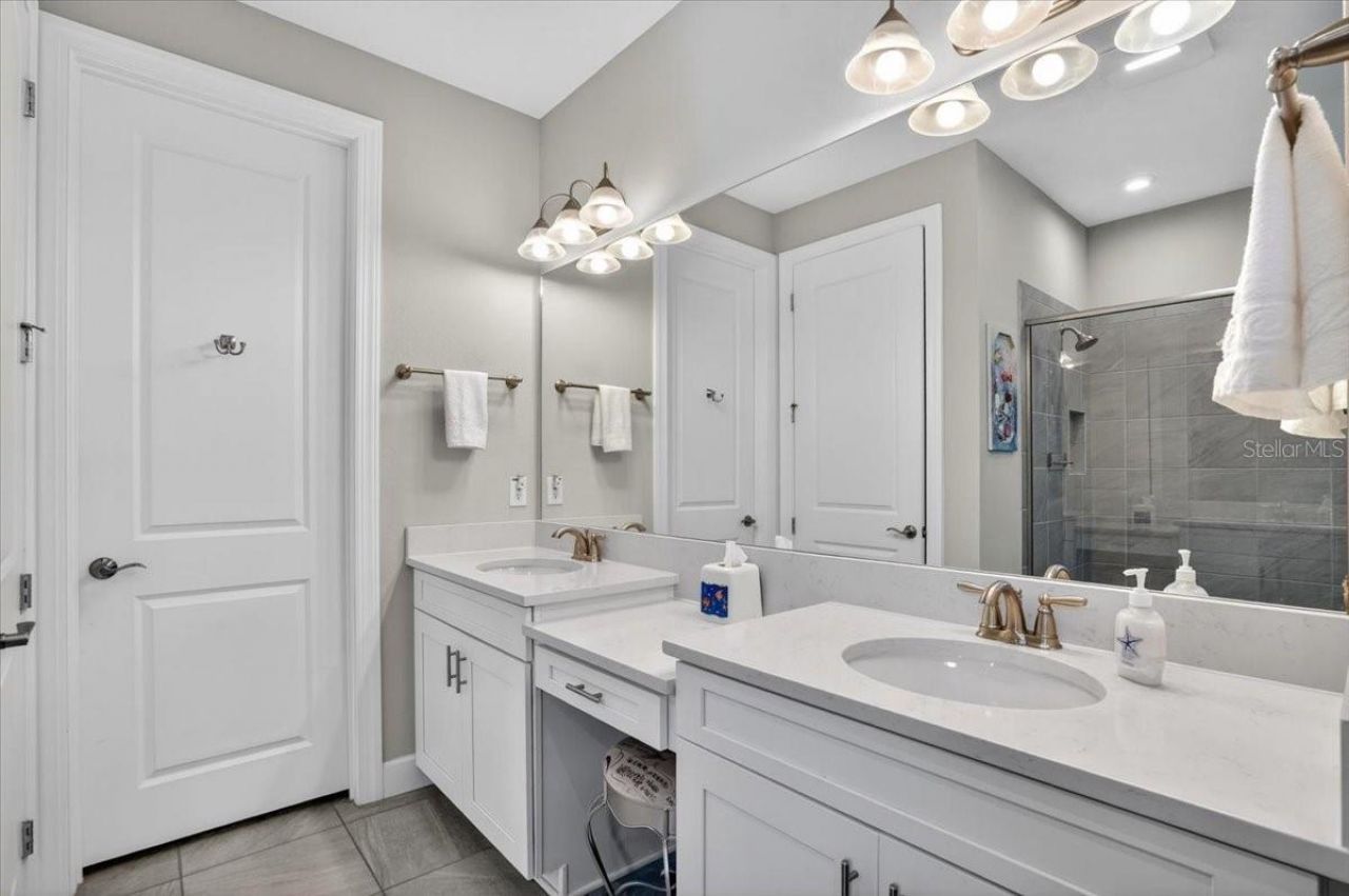 11014 Wicker Park Place , Palmetto, FL 34221 Photo