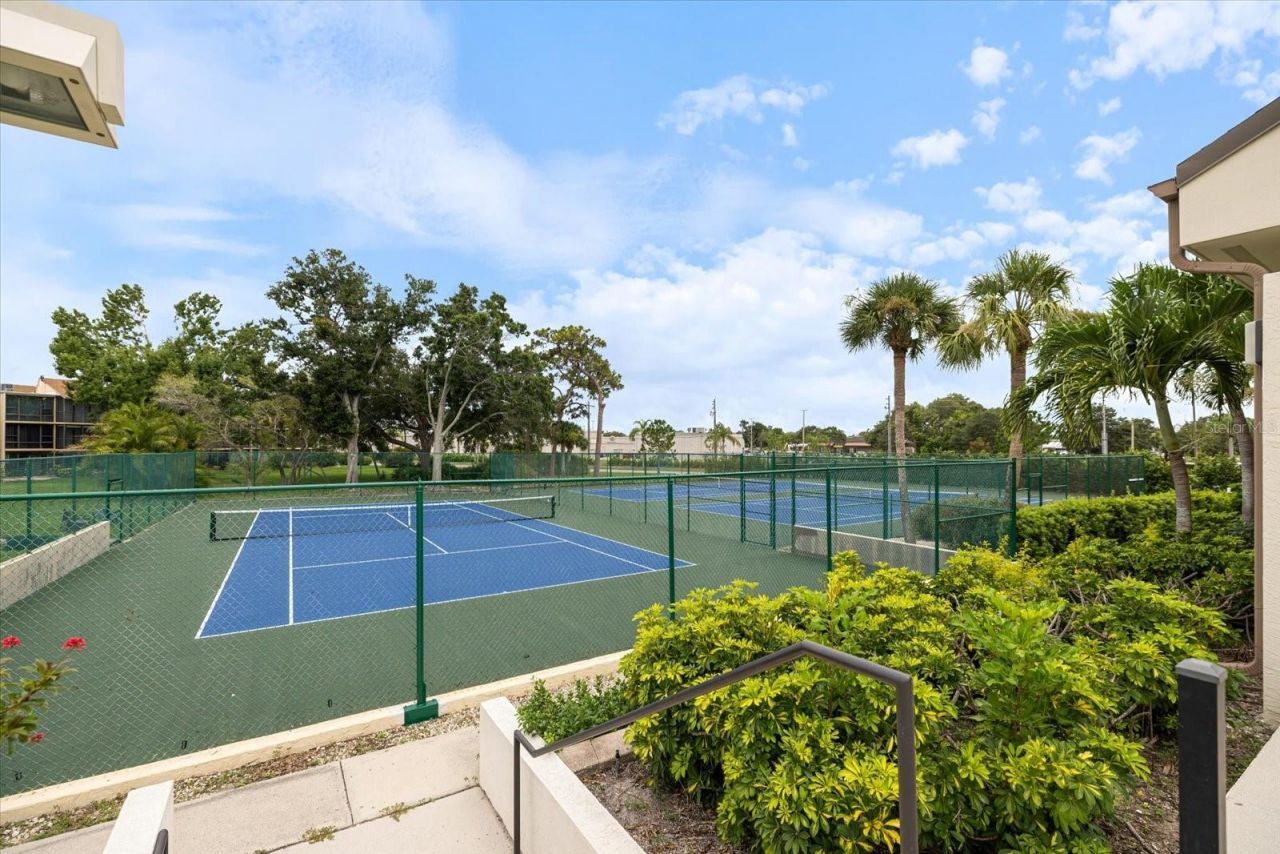 618 Bird Bay Drive S, Unit 110, Venice, FL 34285 Photo