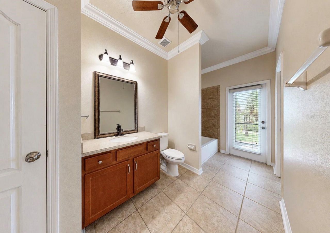 354 Hope Bay Loop, Apollo Beach, FL 33572 Photo
