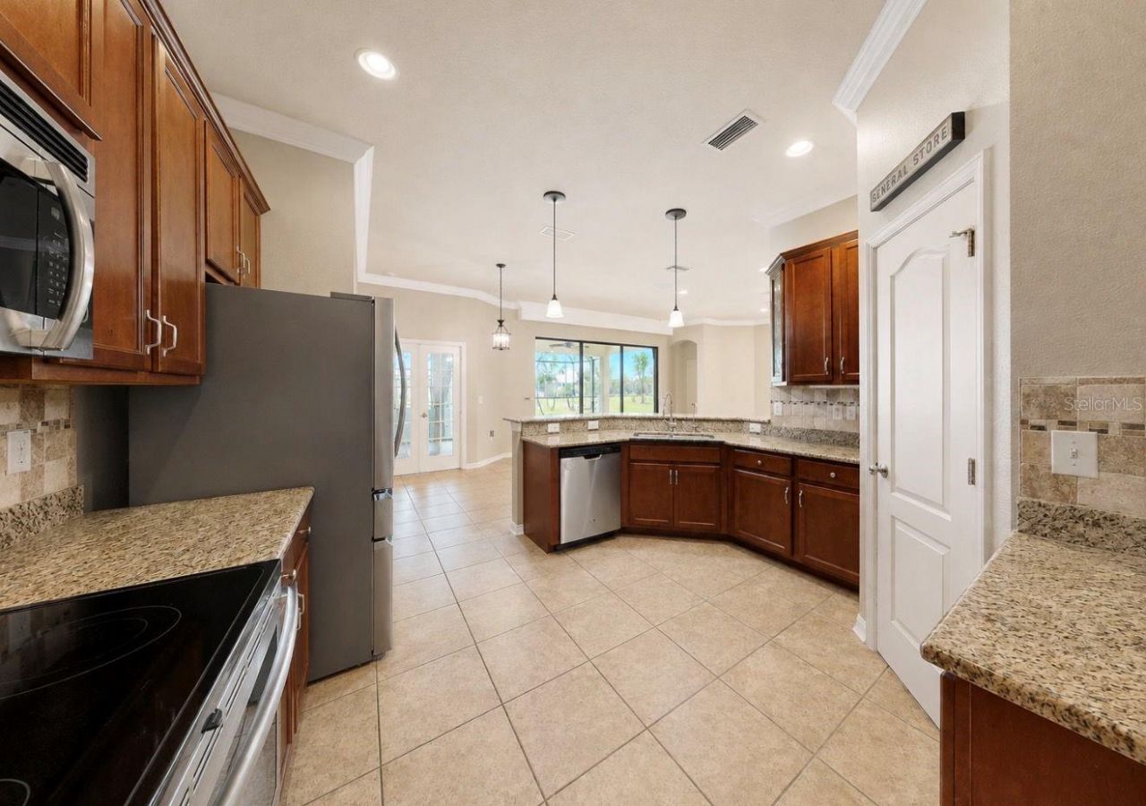 354 Hope Bay Loop, Apollo Beach, FL 33572 Photo