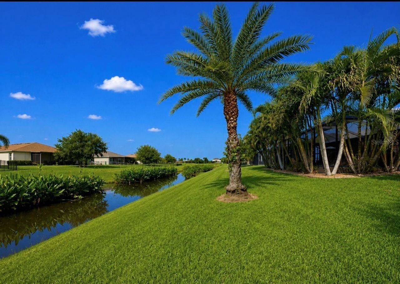 354 Hope Bay Loop, Apollo Beach, FL 33572 Photo