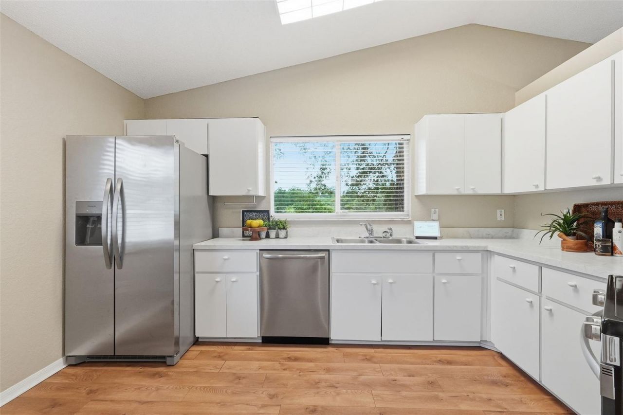 8175 Sturbridge Court , Unit 8175, Weeki Wachee, FL 34613 Photo