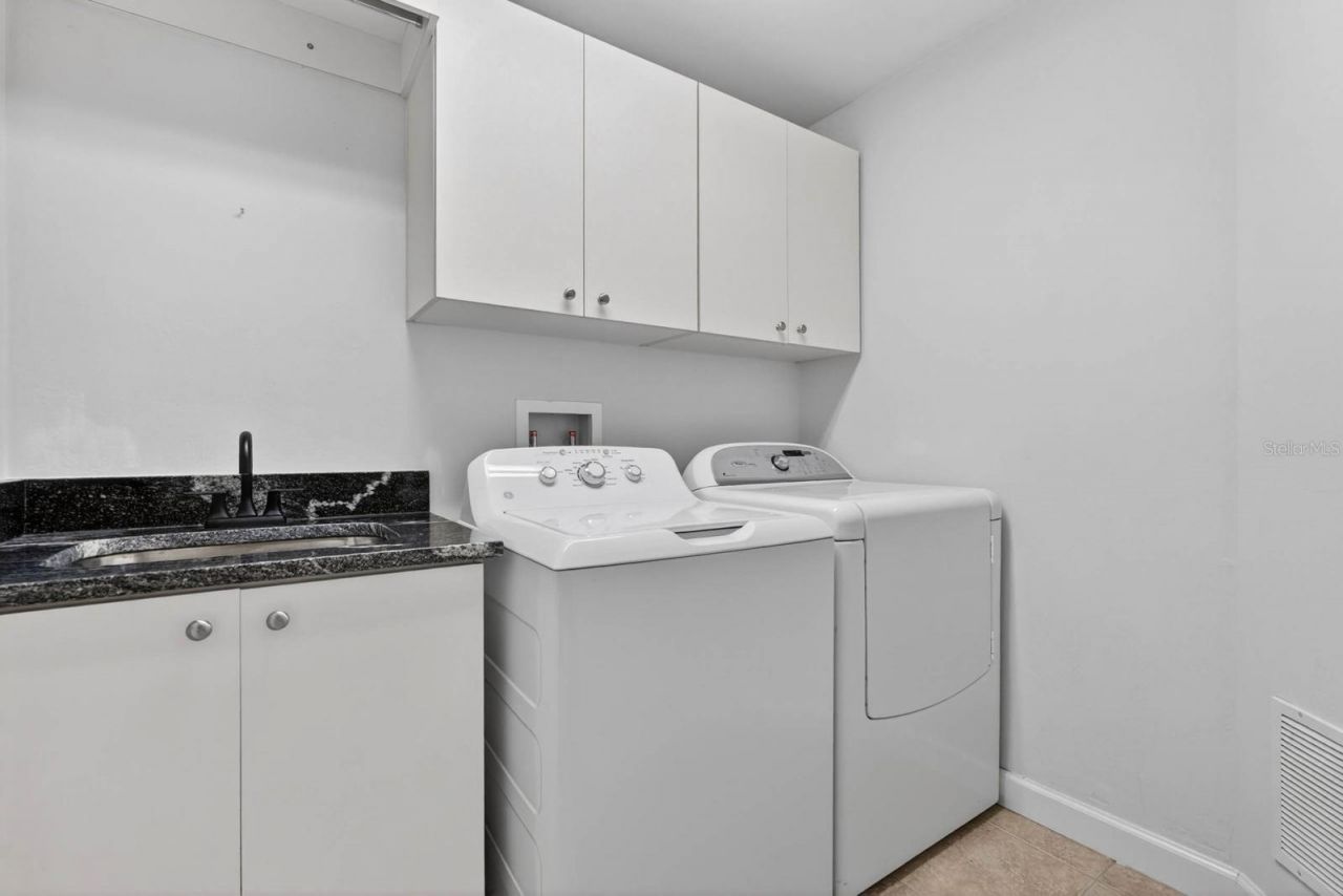 424 Luna Bella Lane , Unit 330, New Smyrna Beach, FL 32168 Photo