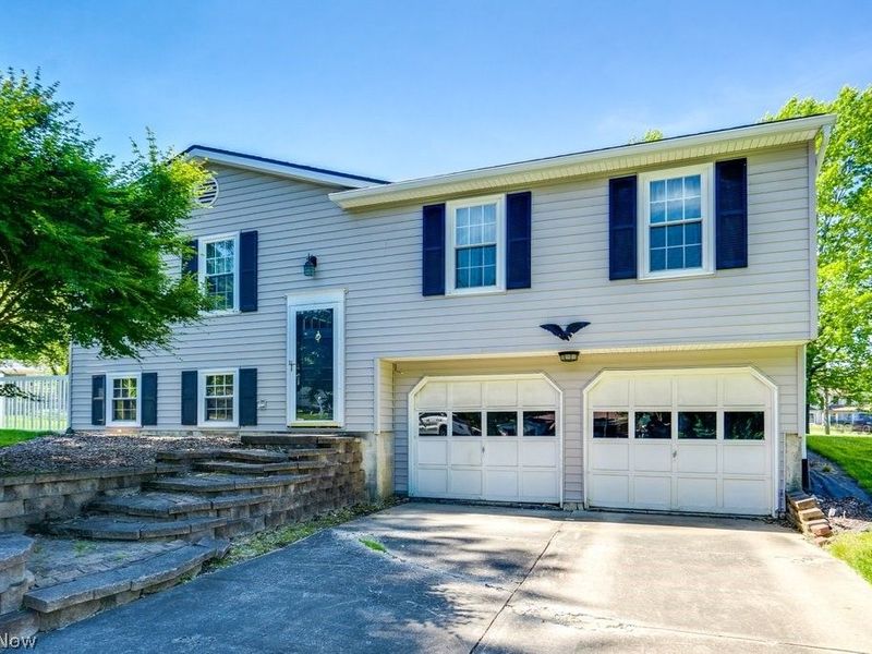 8600 Zion Circle NW, Massillon, OH 44646 Photo 2