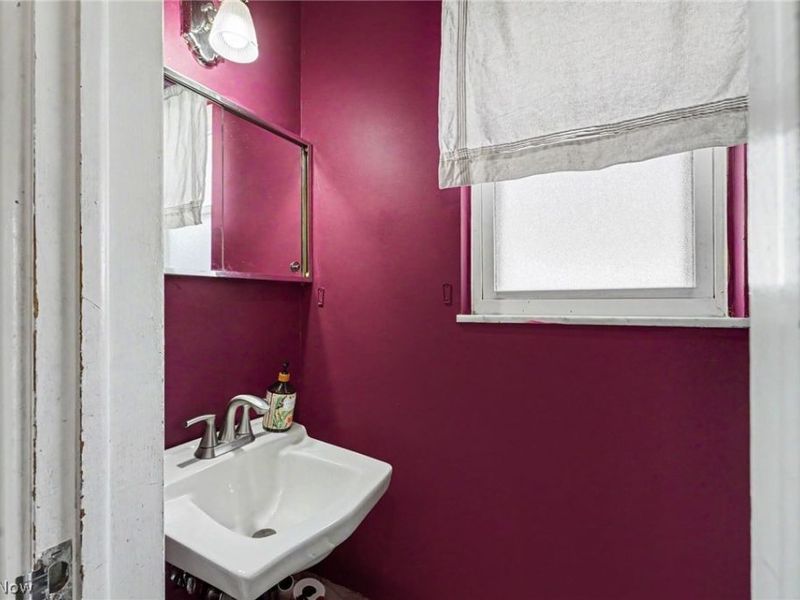 272 N Skyline Drive , Seven Hills, OH 44131 Photo 17