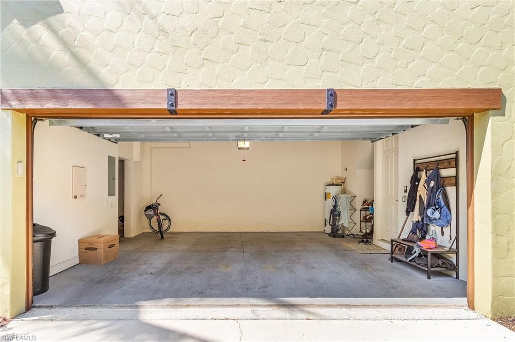 9118 Chula Vista St , Unit 12002, Naples, FL 34113 Photo