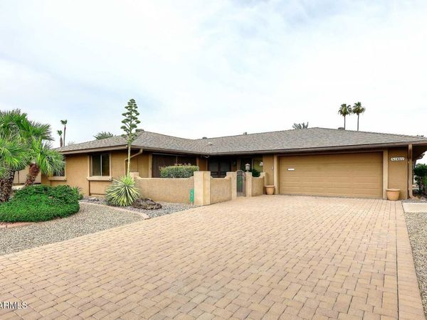14211 N CAMEO Drive, Sun City, AZ 85351