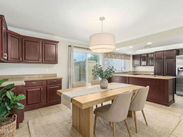 8482 E CHAPARRAL Road, Scottsdale, AZ 85250